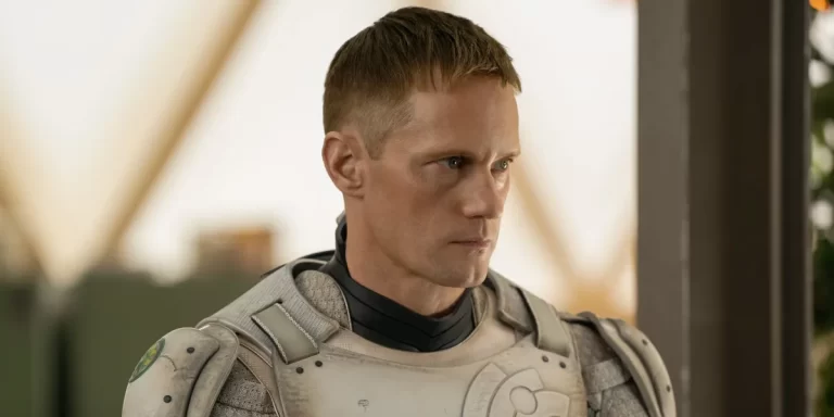 “Murderbot”: Primer vistazo de la serie protagonizada por Alexander Skarsgård