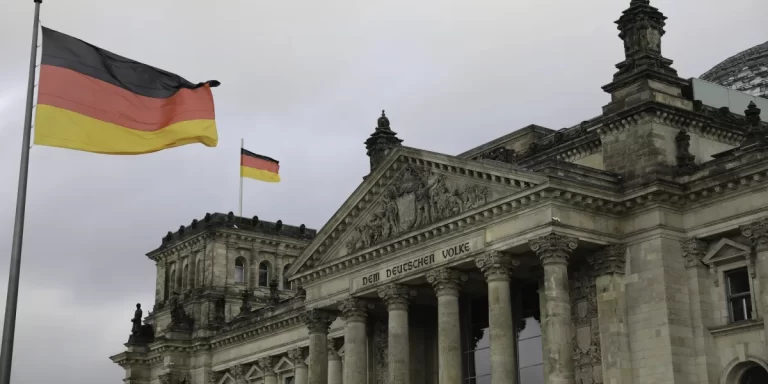 En elecciones anticipadas, Alemania elige un nuevo gobierno con ascenso de la extrema derecha