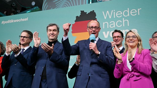 Alemania: conservadores ganan elecciones legislativas y la extrema derecha logra su mejor resultado