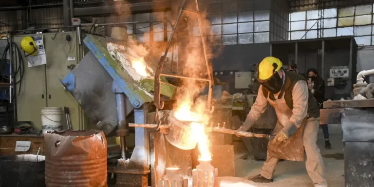 La industria pyme creció un 12,2% anual en enero pero aún no logra recuperarse de la caída del 2024