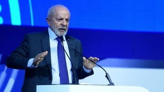 Lula anunció la gratuidad de remedios para los más pobres y programa para incentivar alumnos a estudiar