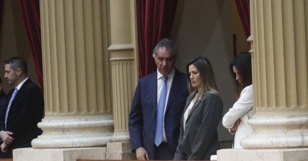 El Waterloo de Scioli con las SAD arrastra a Milei y Sturzenegger