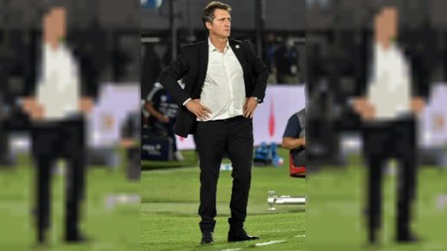 Guillermo Barros Schelotto recibió un llamado de Vélez