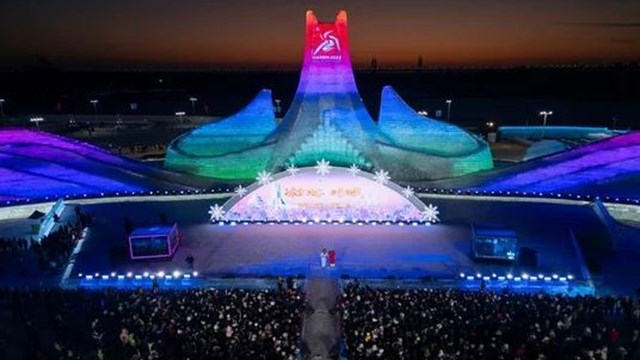 Ciudad de hielo de China recibe más de 90 millones de visitantes