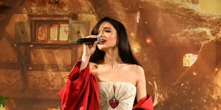 “Blancanieves”: Rachel Zegler presenta “Waiting on a Wish”, el tema principal de la versión live action
