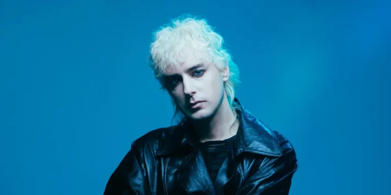 Benito Cerati presenta su nuevo disco “¡Viva la Devolucón!”
