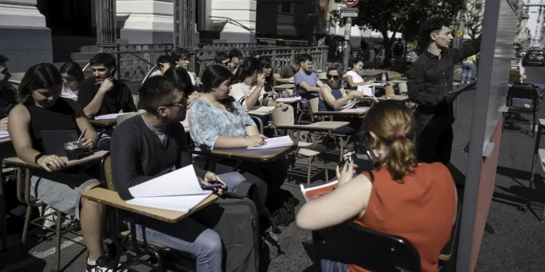 Universidades públicas anuncian paro nacional de 48 horas