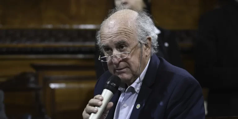 Oscar Parrilli apuntó contra Patricia Bullrich: “Es la ministra de la violencia institucional”