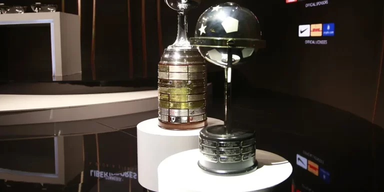 Se sortea la Copa Libertadores y Sudamericana: formato, bombos, horario y TV
