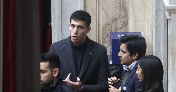 Karina encargó a Sharif Menem el armado de un troll center para disputarle las redes a Santiago Caputo