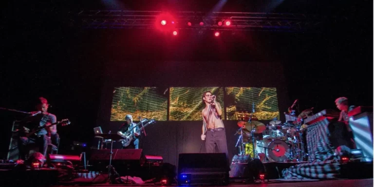 Genetics se despide de “The Lamb Lies Down on Broadway” en Buenos Aires