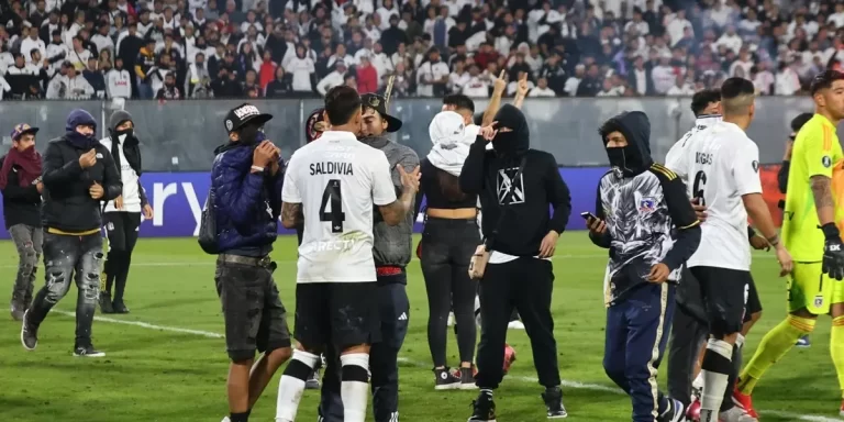 Copa Libertadores: caos, dos muertos y un carabinero imputado en Colo Colo vs. Fortaleza