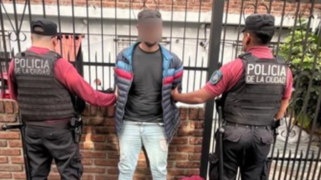 Discusión y crimen en Parque Chacabuco: el detenido tiene antecedentes por robo, el último en marzo