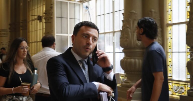 De Loredo negocia encabezar la lista libertaria en Córdoba