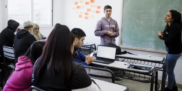 Se anunció la apertura de la inscripción para los Vouchers Educativos 2025