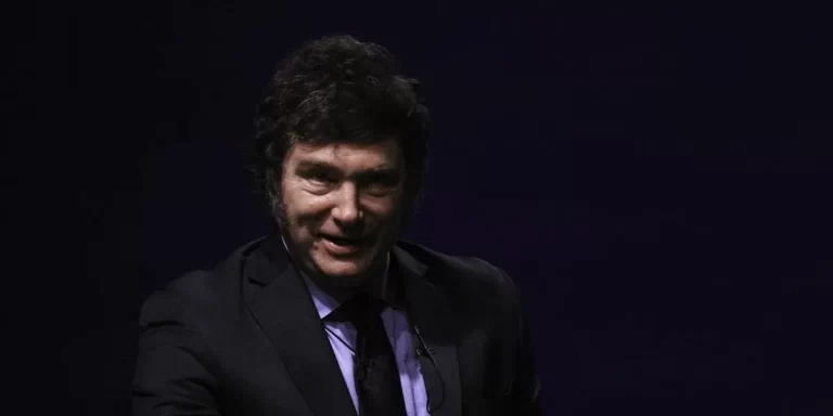 La UIF dejó de estar autorizada para ser querellante en causas de corrupción