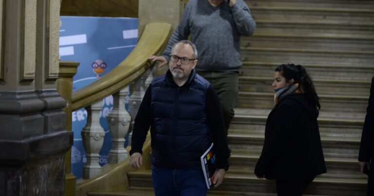 Valenzuela abandonó una reunión en La Plata cuando Kicillof dijo que Milei le “robaba” a la provincia