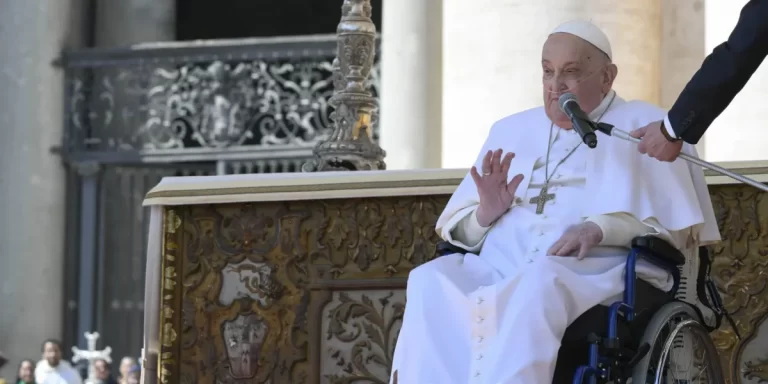 El Papa podría estar presente en la misa de Domingo de Resurrección