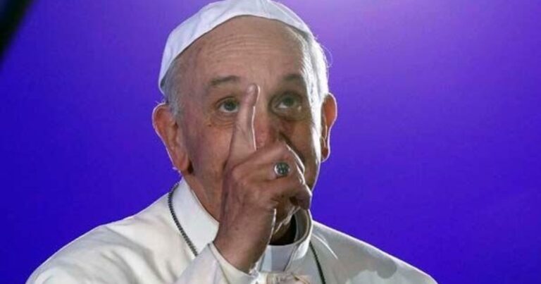Papa Francisco, un “game changer” organizacional único