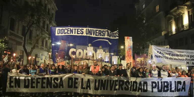 Paro de docentes universitarios: Conadu convocó a una nueva jornada de protesta