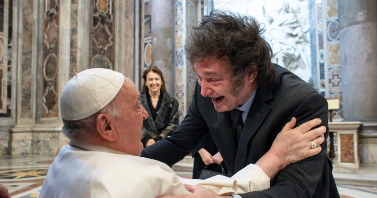 Un testigo privilegiado contó detalles de la primera comunicación entre el Papa Francisco y Javier Milei