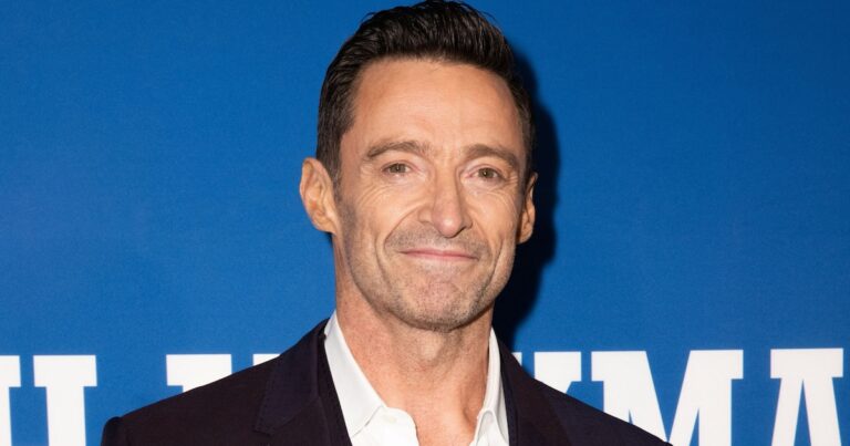 Hugh Jackman lució irreconocible en su nueva película musical