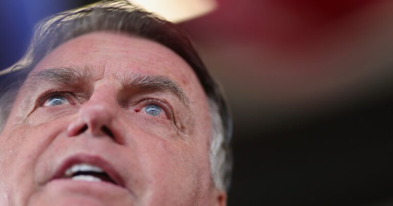 Los médicos de Jair Bolsonaro informaron que su estado de salud empeoró