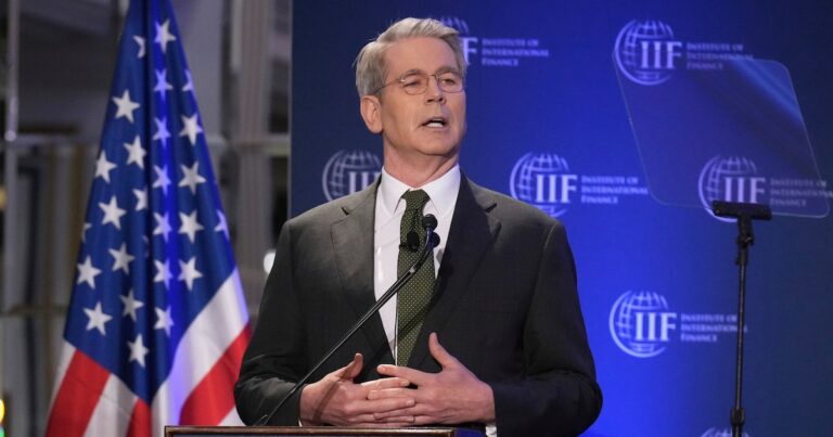 Scott Bessent exigió una revisión total del Banco Mundial y el FMI: “Su misión se ha desviado”