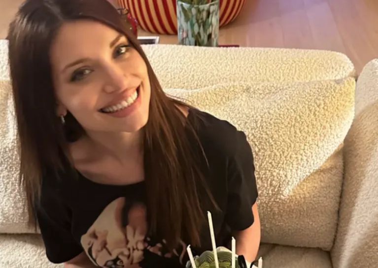 Eva de Dominici cumplió 30 y lo celebró con una fiesta a todo trapo en Hollywood: la transgresora torta que encargó