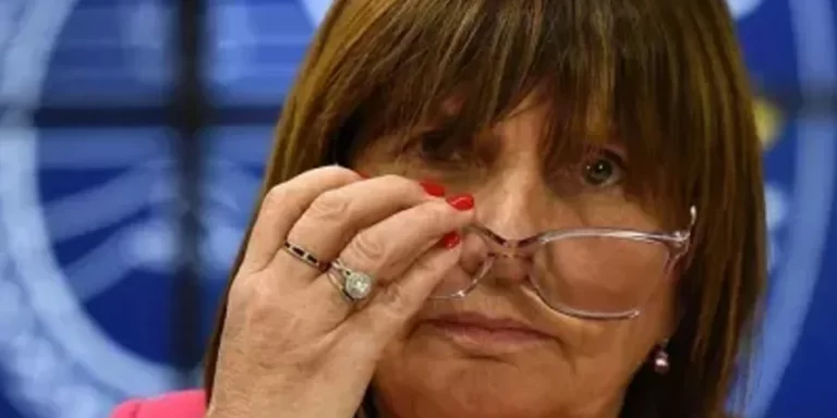 El ingreso al país de un ex funcionario iraní obliga a endurecer los controles de la SIDE