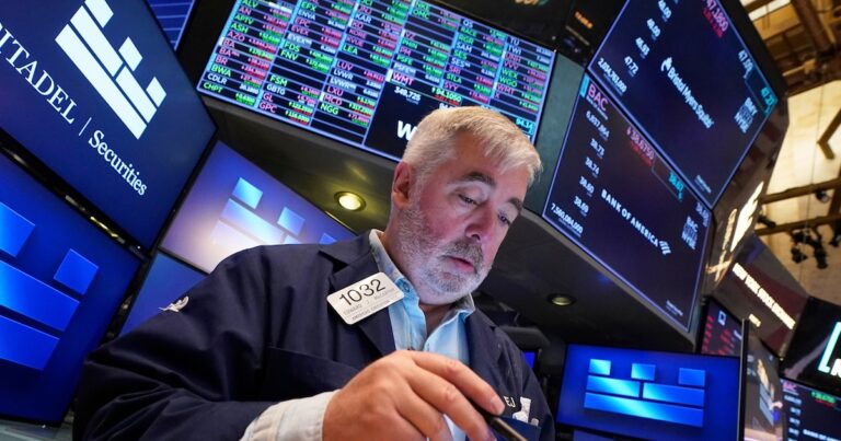 Wall Street cerró con una ganancia semanal en medio de la incertidumbre por los aranceles