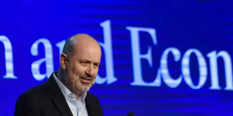 El Gobierno prepara varios decretos para una “importante refuncionalización” del Estado