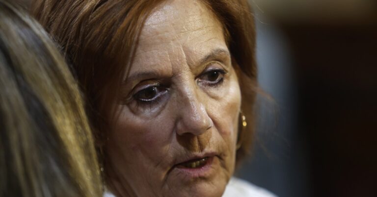 El intendente de Córdoba apunta a los funcionarios de Vigo en el mega ajuste que lanzó