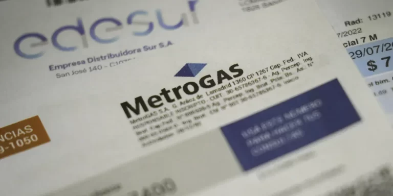 El Gobierno oficializó nuevos aumentos en las tarifas de luz y gas desde mayo
