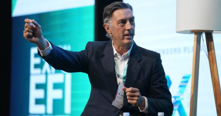 Los banqueros tienen dudas sobre cuanto aguanta el dólar barato