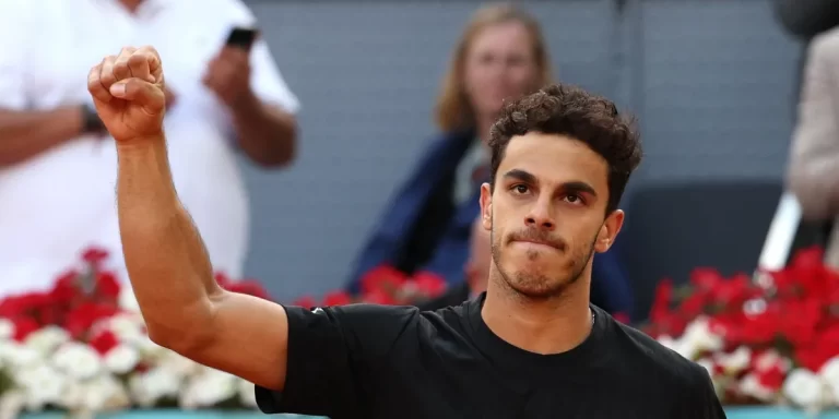 Francisco Cerúndolo se enfrenta con Jakub Mensik por un lugar en las semifinales del Masters 1000 de Madrid