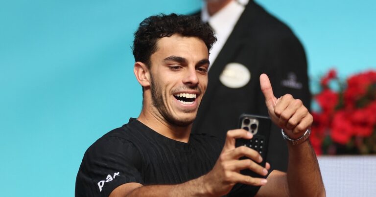 Fran Cerúndolo, tras llegar a la semi del Masters 1000 de Madrid: “La gente estuvo impresionante en la cancha, me sentí local”