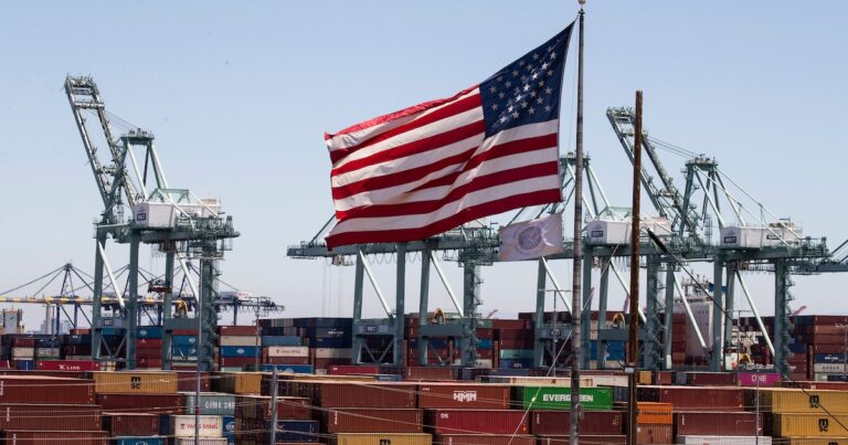 EEUU eliminó la exención de aranceles para productos de bajo costo importados desde China y Hong Kong