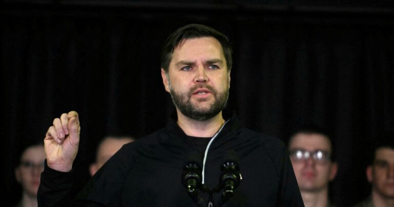JD Vance negó que la salida de Mike Waltz del Consejo de Seguridad esté vinculada con la filtración de información sensible