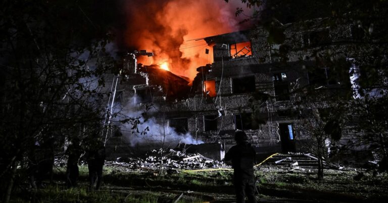 Ataque masivo de Rusia a Ucrania: más de 30 heridos tras el impacto de drones y misiles en Zaporizhzhia
