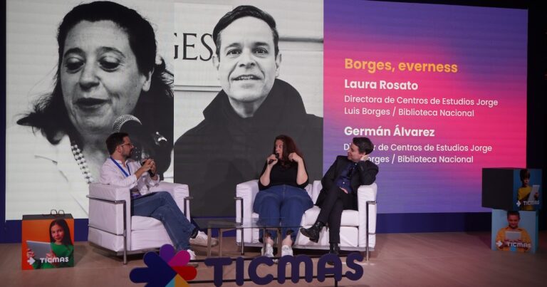 Laura Rosato y Germán Álvarez: “El edificio de Borges reclama la vuelta de los libros”