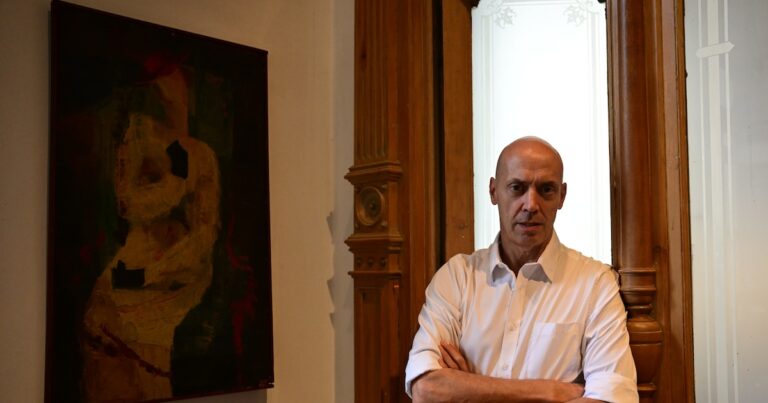 Pompeyo Audivert: “El teatro debe ser un piedrazo en el espejo”