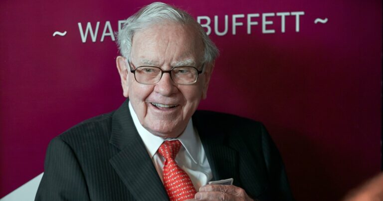 El magnate Warren Buffett anunció que se retirará de Berkshire Hathaway a fin de año