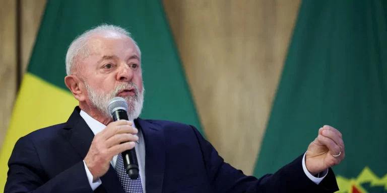 Brasil: un ministro de Lula renunció por corrupción en jubilaciones