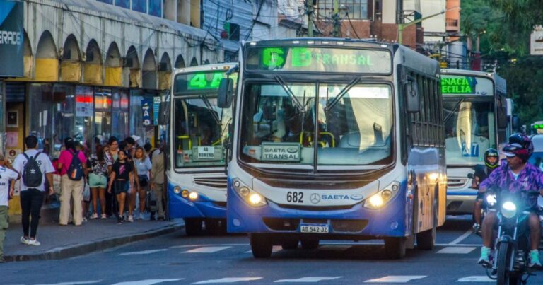 La UTA ratificó el paro nacional: sin colectivos desde esta medianoche, ¿ pero qué pasará en Salta?