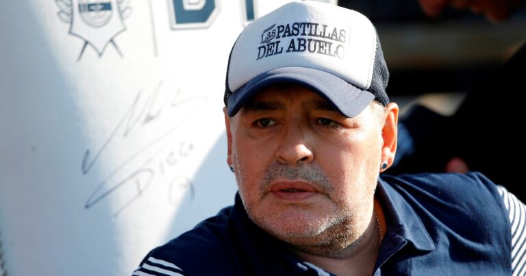 Juicio por Maradona: declara hoy el neurocirujano que realizó la operación que Luque se adjudicó