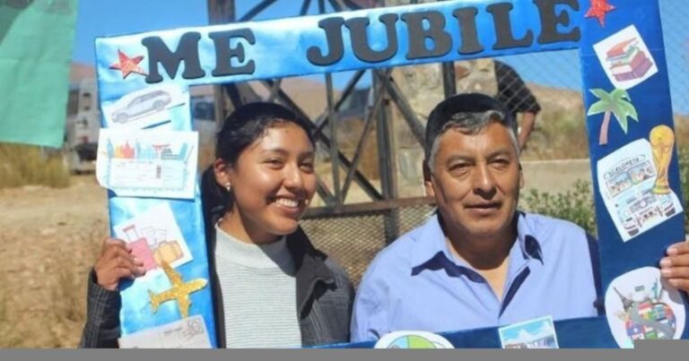 El profe Palacios y su entrega de amor que duró 30 años