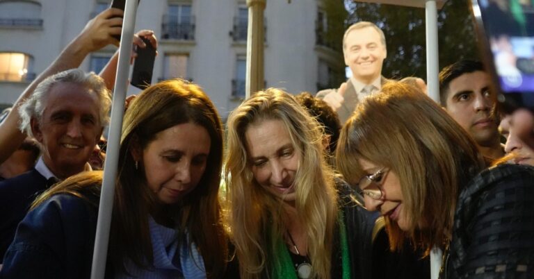 Karina blanqueó que la obligó a Patricia a afiliarse a La Libertad Avanza