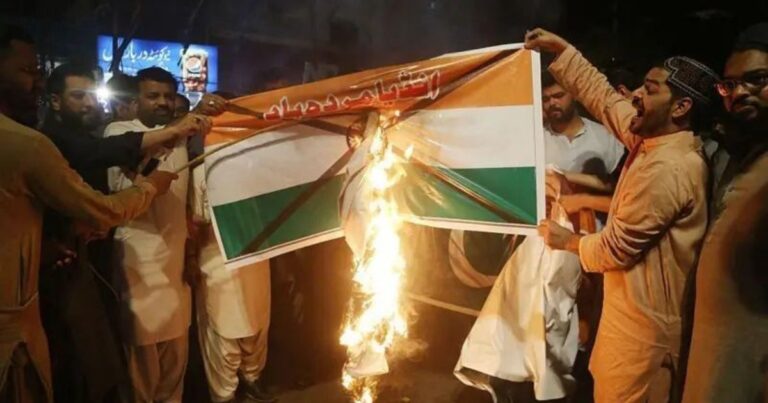Tensión mundial: India atacó con misiles a Pakistán y escalan los enfrentamientos entre las dos potencias nucleares