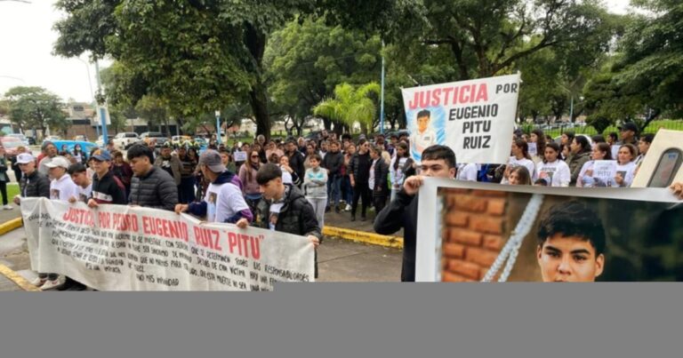 “Justicia por Eugenio Ruiz”: marcha en Metán tras su trágica muerte en un siniestro vial